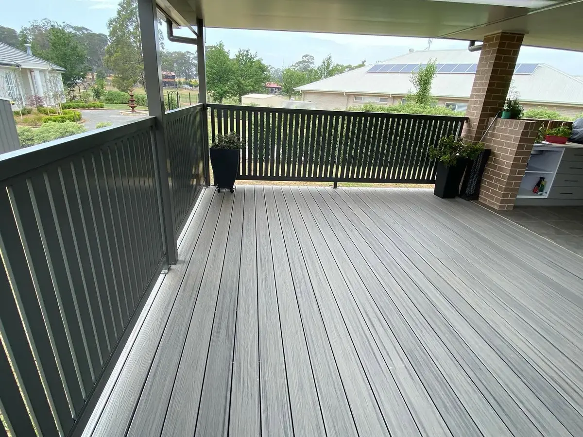 South Coast - Composite Deck & Balustrade